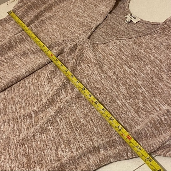 Umgee Blouse Size Small Tunic Oversized Boho Rose Gathered Front Long Sleeves - Picture 5 of 8